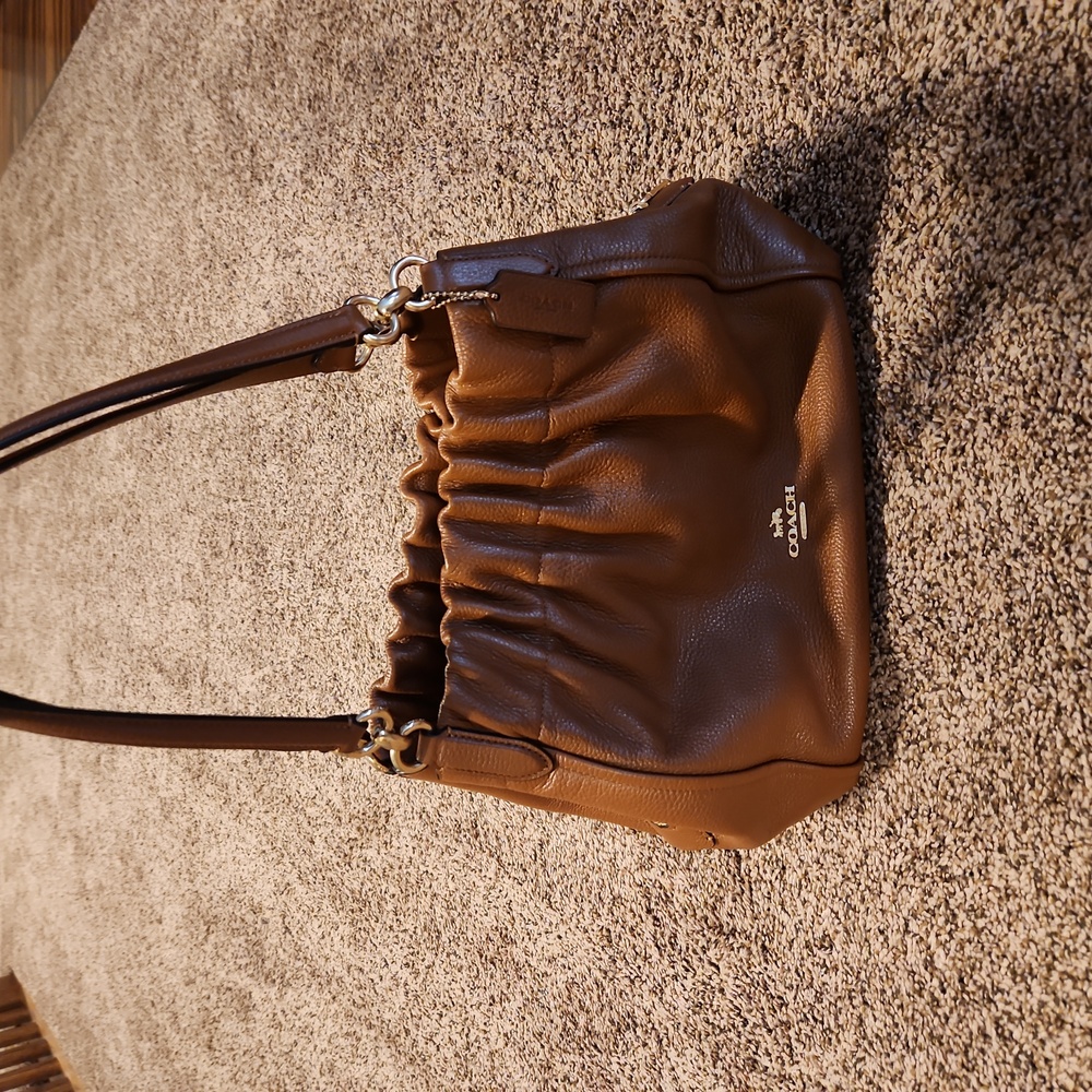 Handbag - Picture 3 of 5